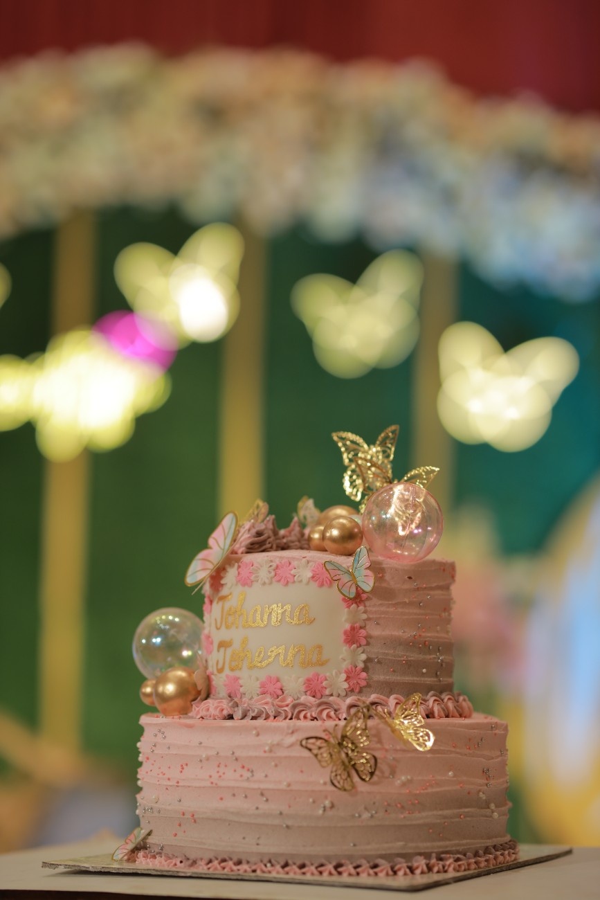 Featured wedding photograph